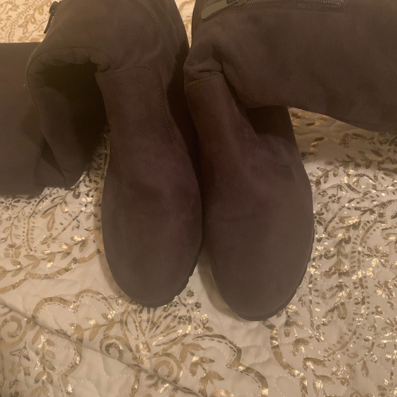 Brown Suede Knee High Boots - Picture 3 of 4